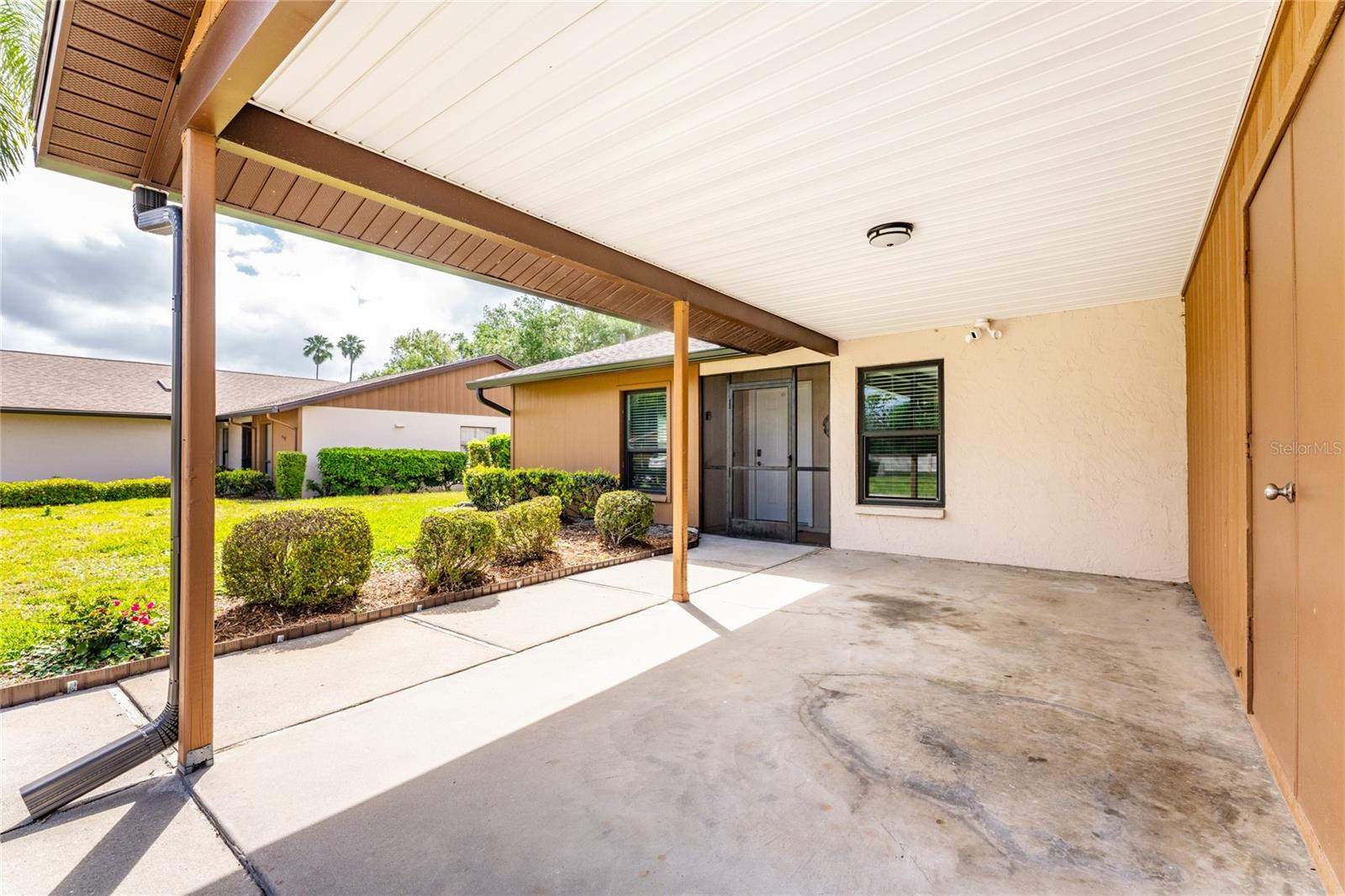 CURRY COVE - Residential