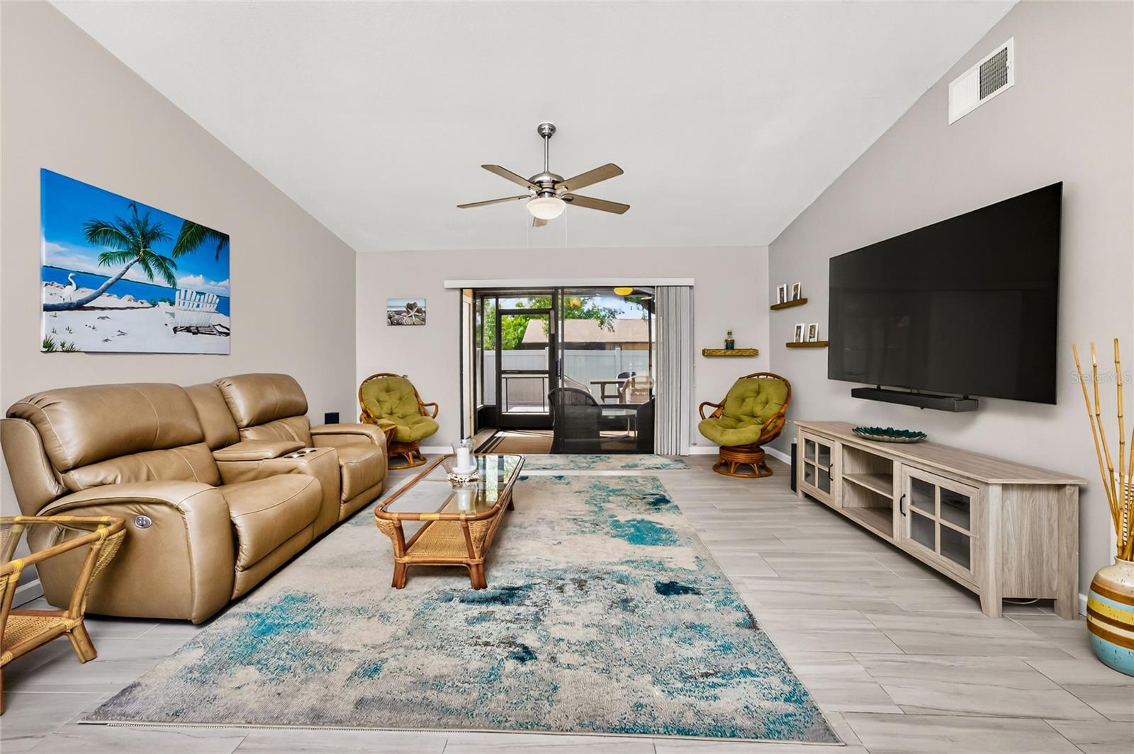 CURRY COVE - Residential