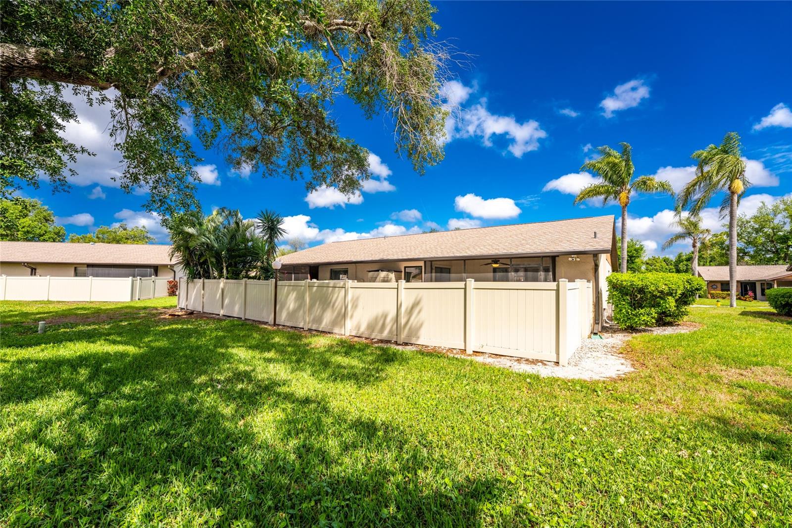 CURRY COVE - Residential