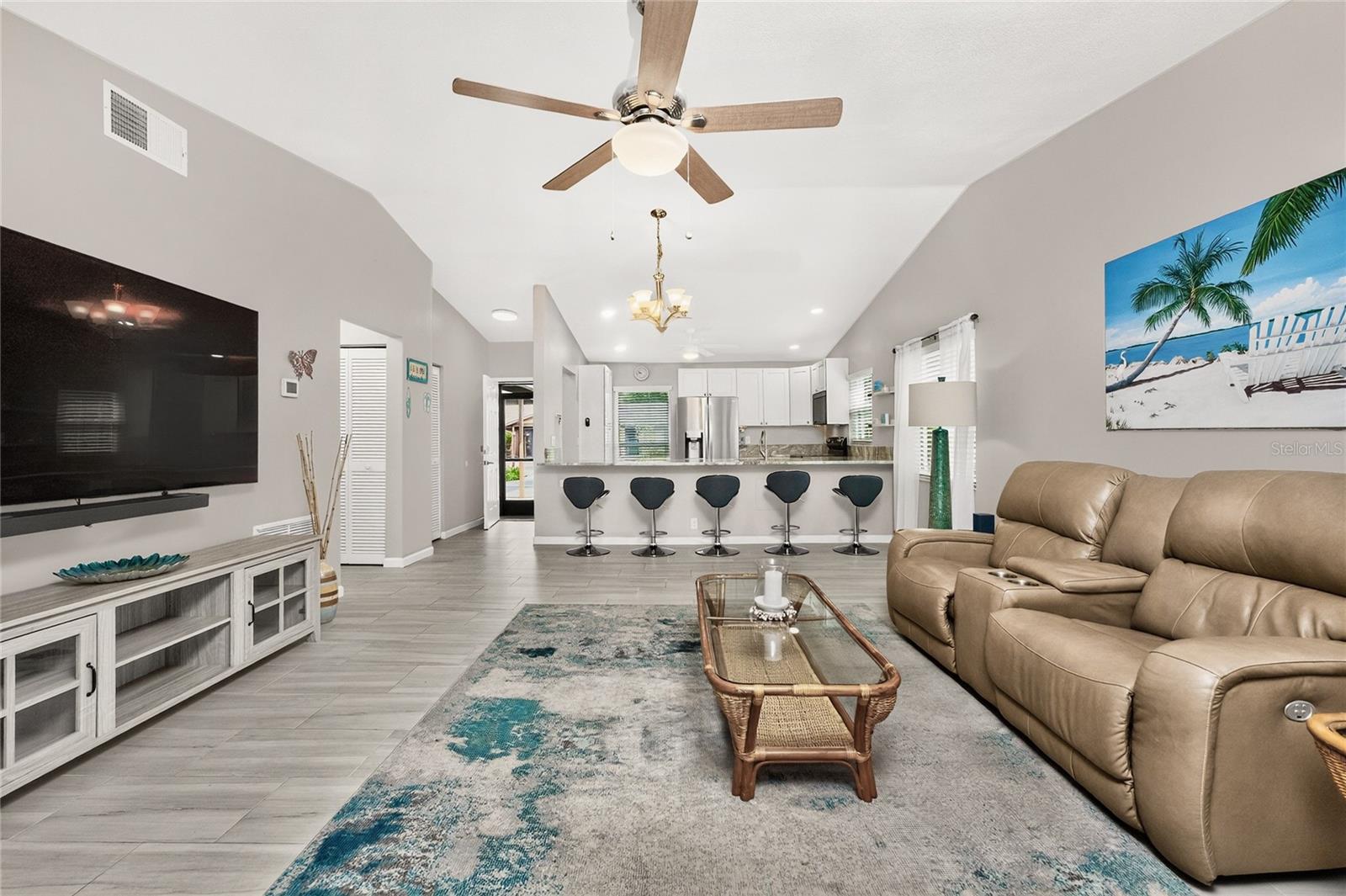 CURRY COVE - Residential