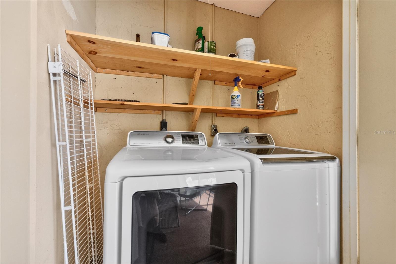 CURRY COVE - Residential