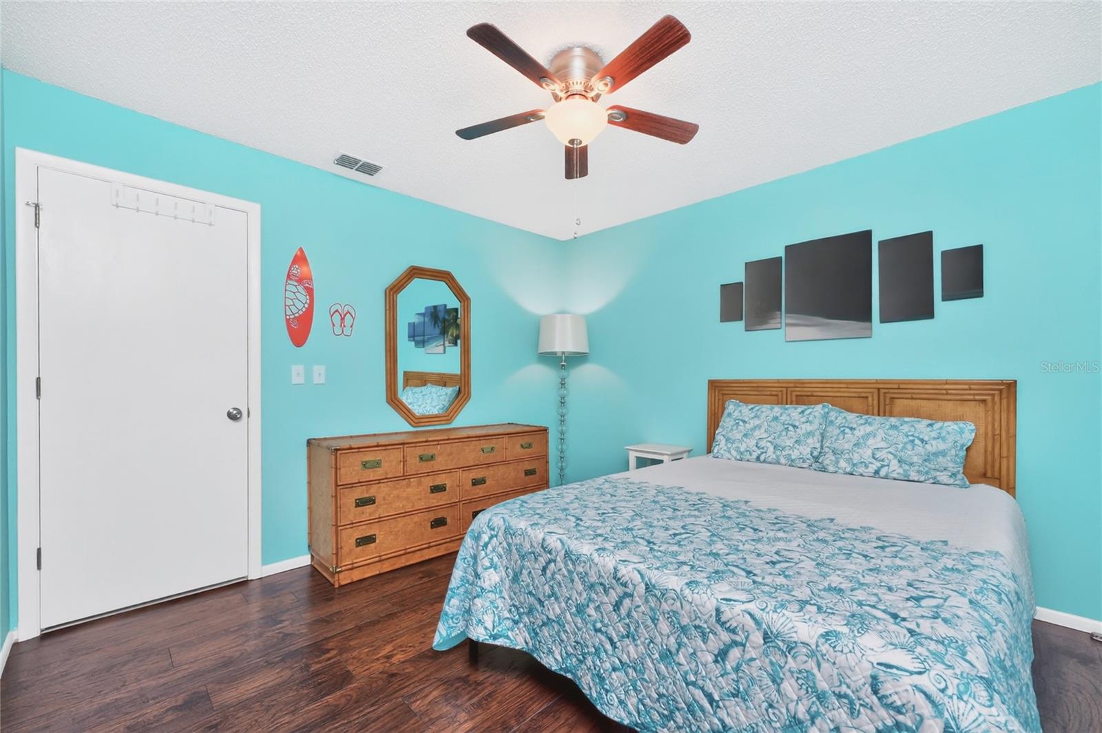 CURRY COVE - Residential