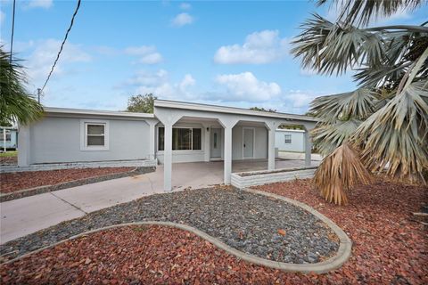 A home in PORT CHARLOTTE