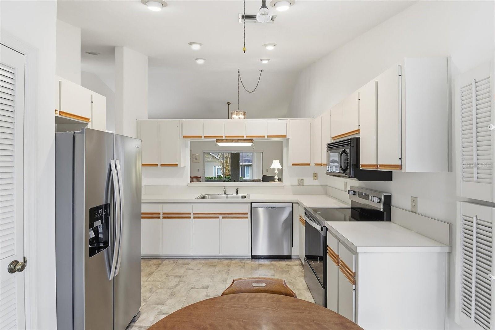 FAIRMONT VILLAGE 1ST ADD - Residential