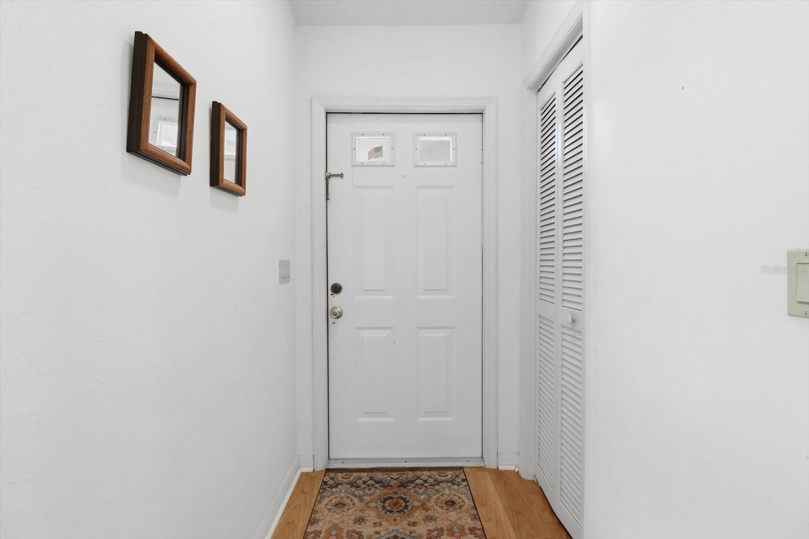 1690 N FOXBORO LOOP