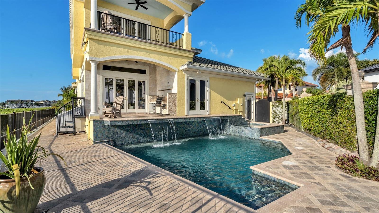 RESERVE OF OLD TAMPA BAY - Residential