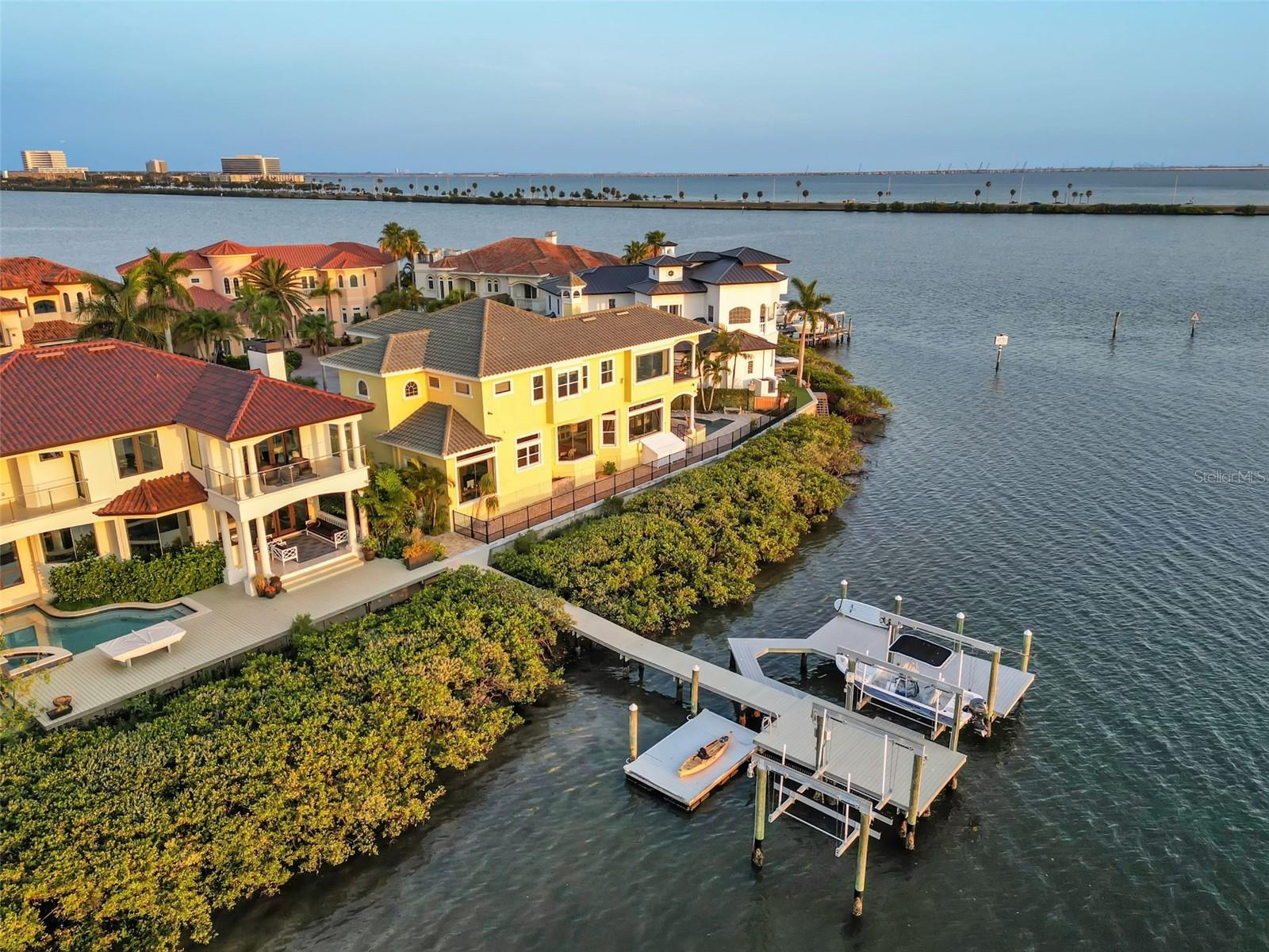 RESERVE OF OLD TAMPA BAY - Residential