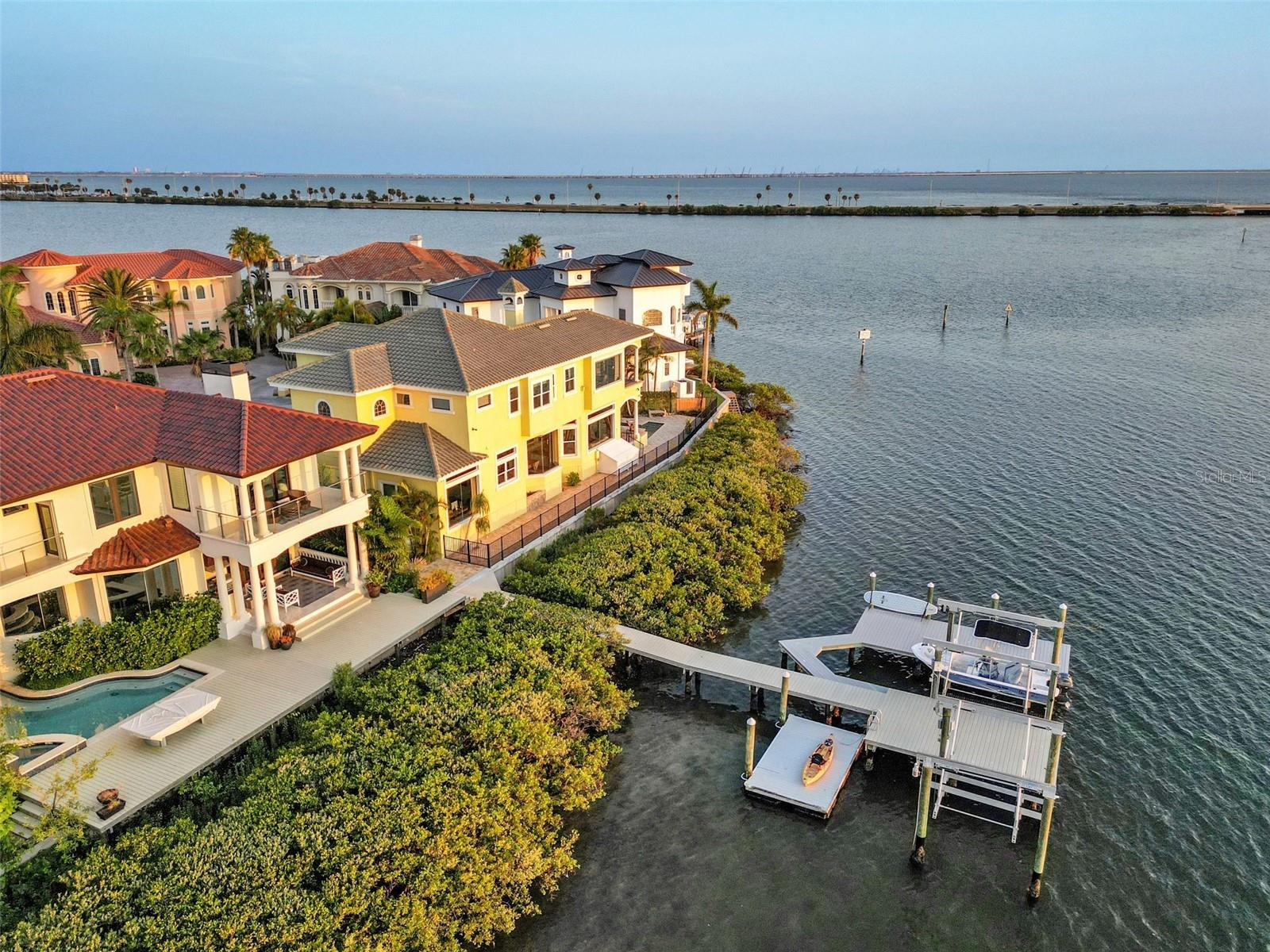 RESERVE OF OLD TAMPA BAY - Residential