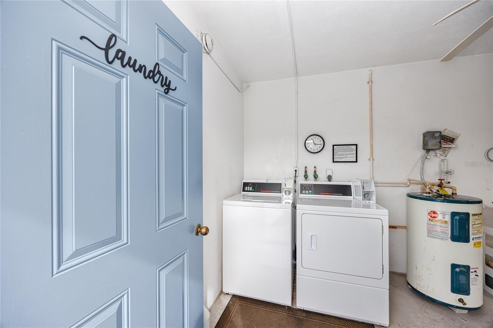 DOUGLAS ARMS - Residential