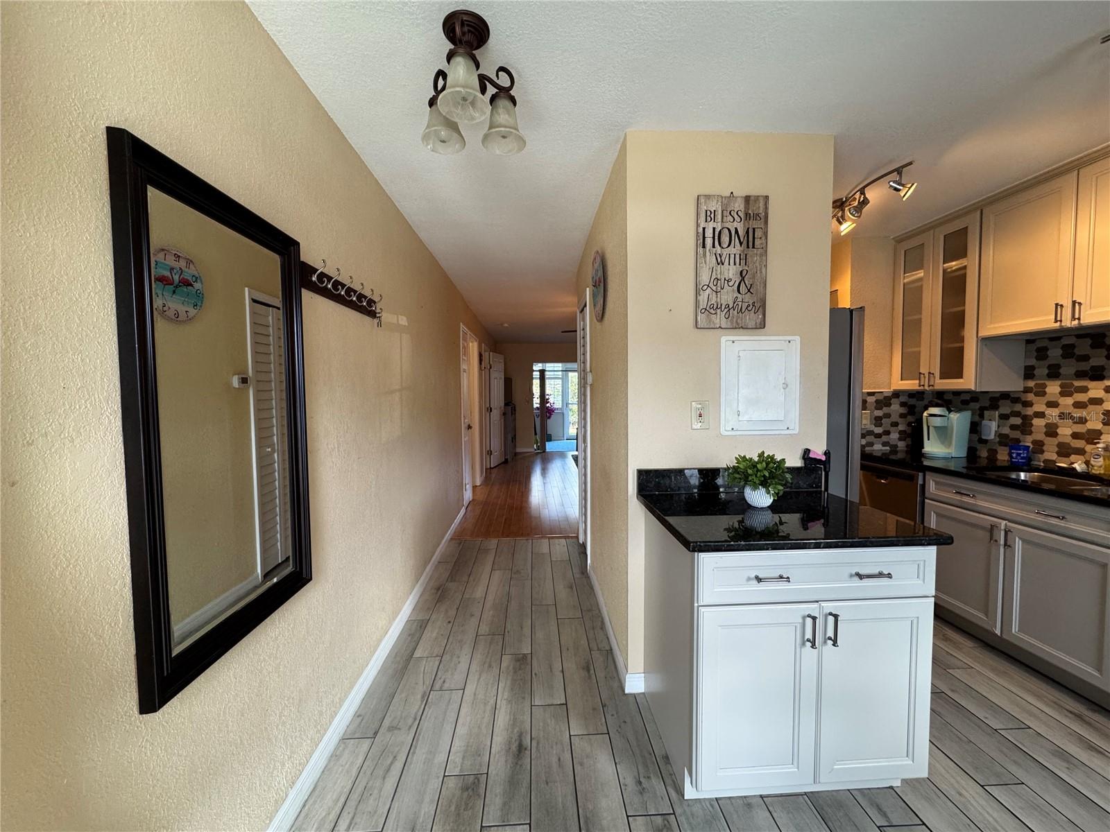 500 GLENNES LANE 107