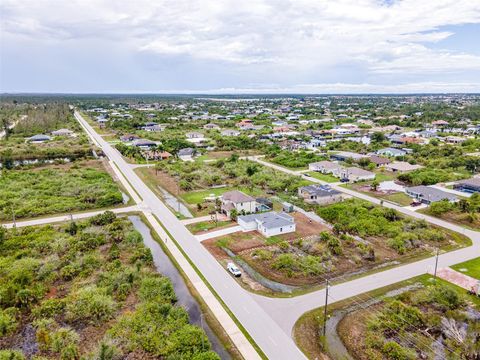 A home in PORT CHARLOTTE