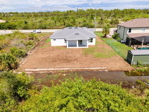 A home in PORT CHARLOTTE