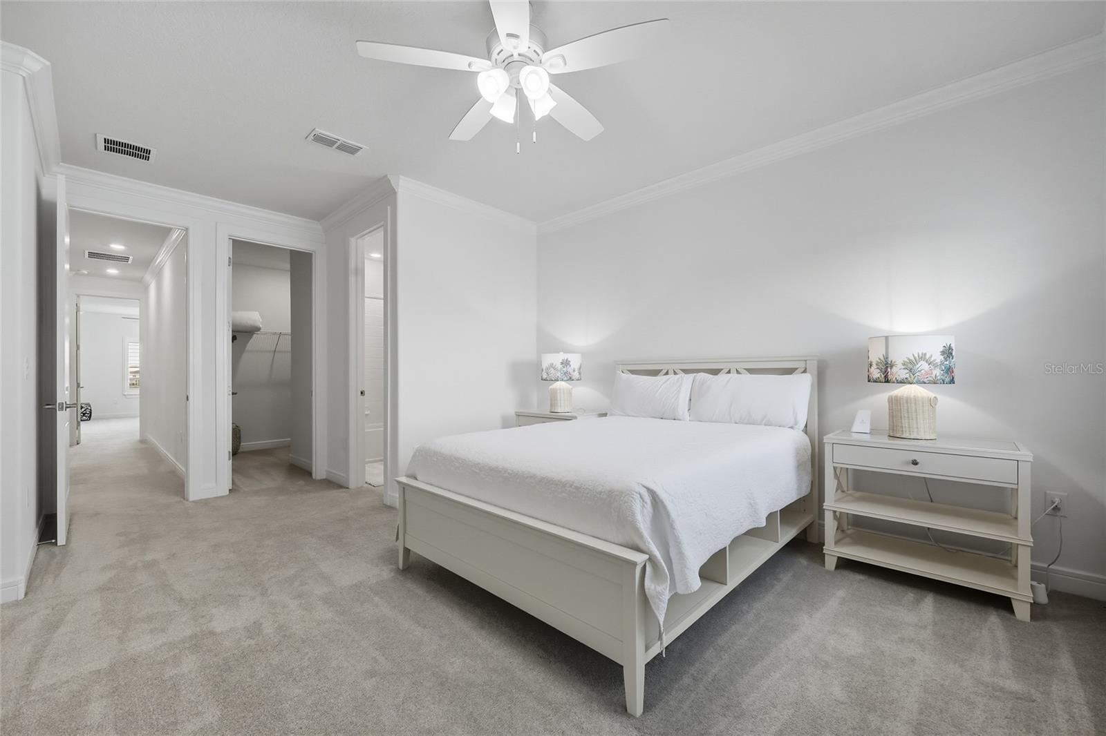 ISLES/LK NONA PH 4 - Residential Lease