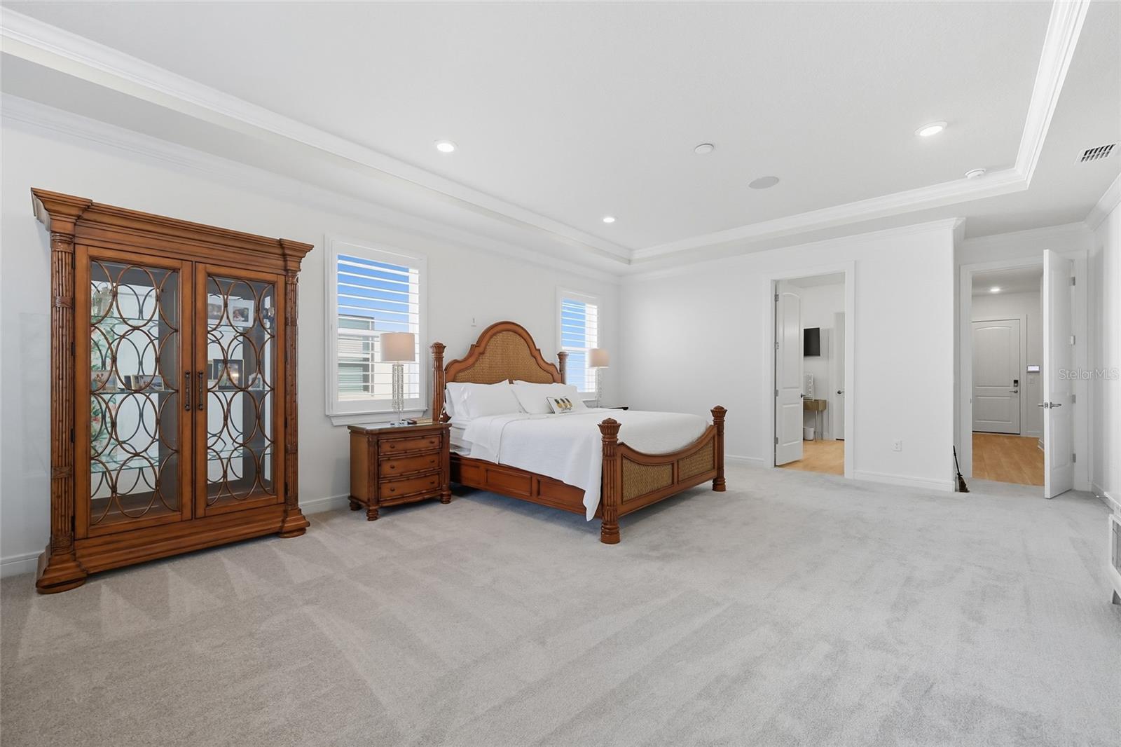 ISLES/LK NONA PH 4 - Residential Lease