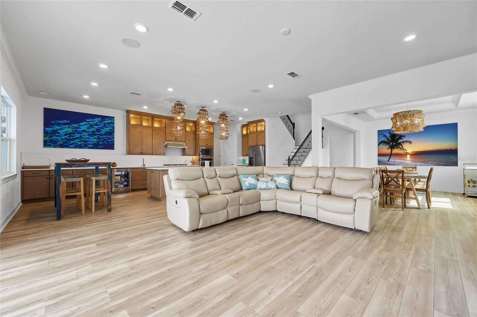 ISLES/LK NONA PH 4 - Residential Lease