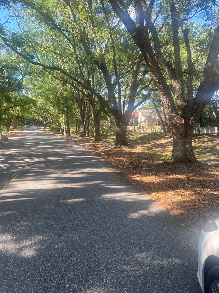 CROWN OAKS - Residential