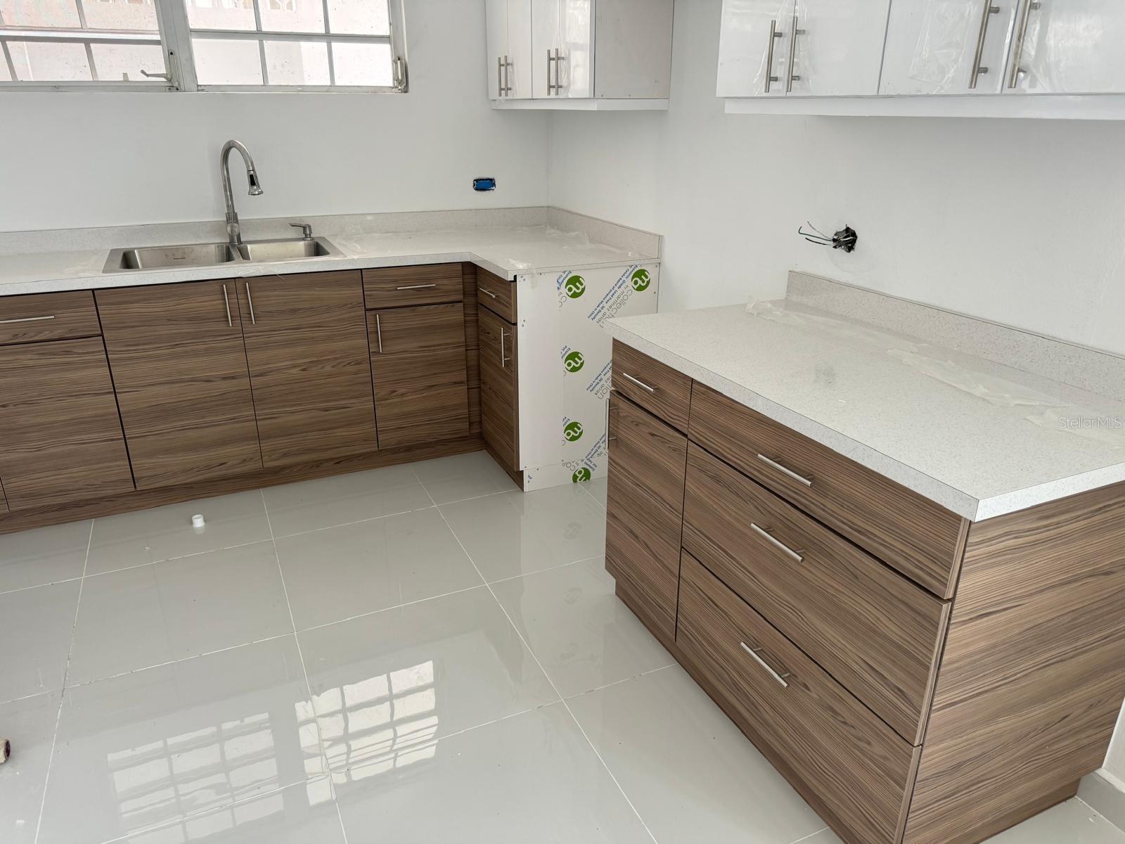 URB. EL CEREZAL - Residential Lease