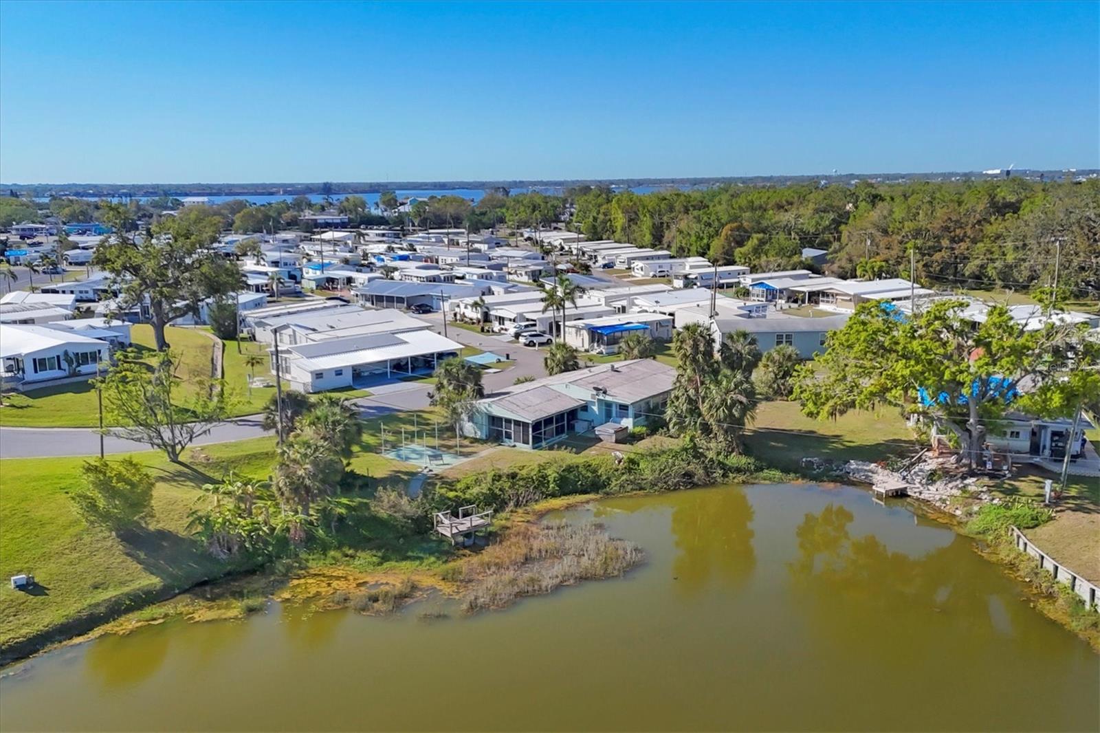 DE SOTO COMMUNITY UNIT ONE - Residential