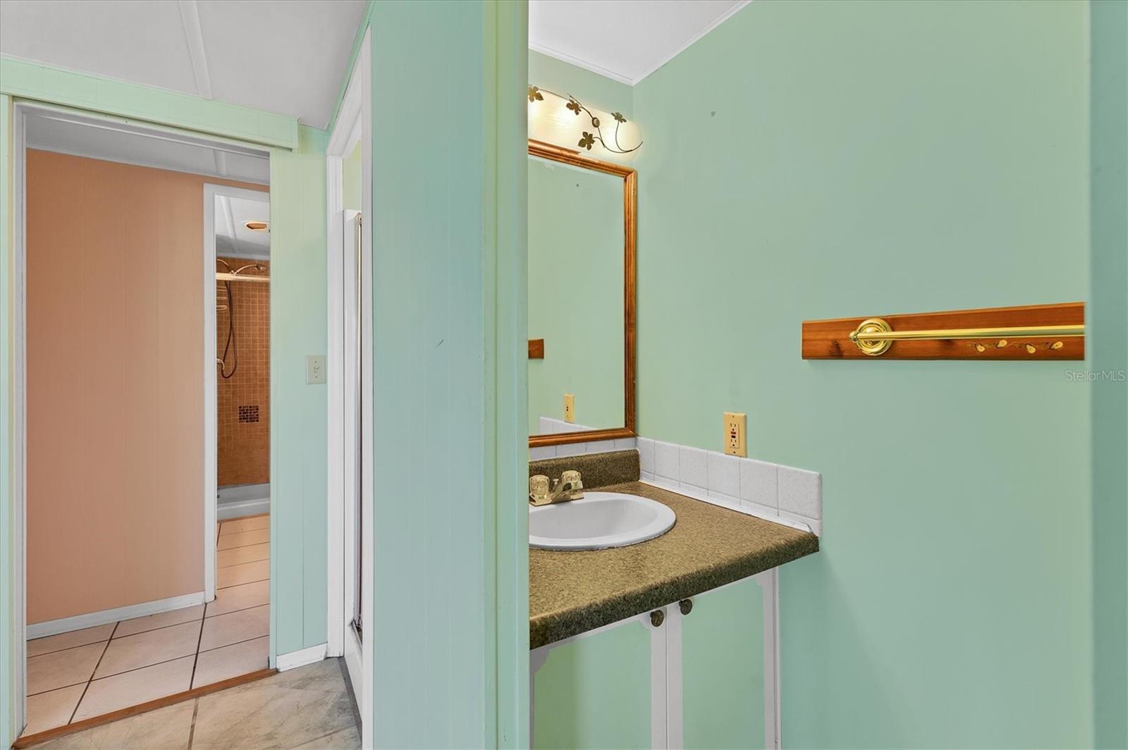 DE SOTO COMMUNITY UNIT ONE - Residential