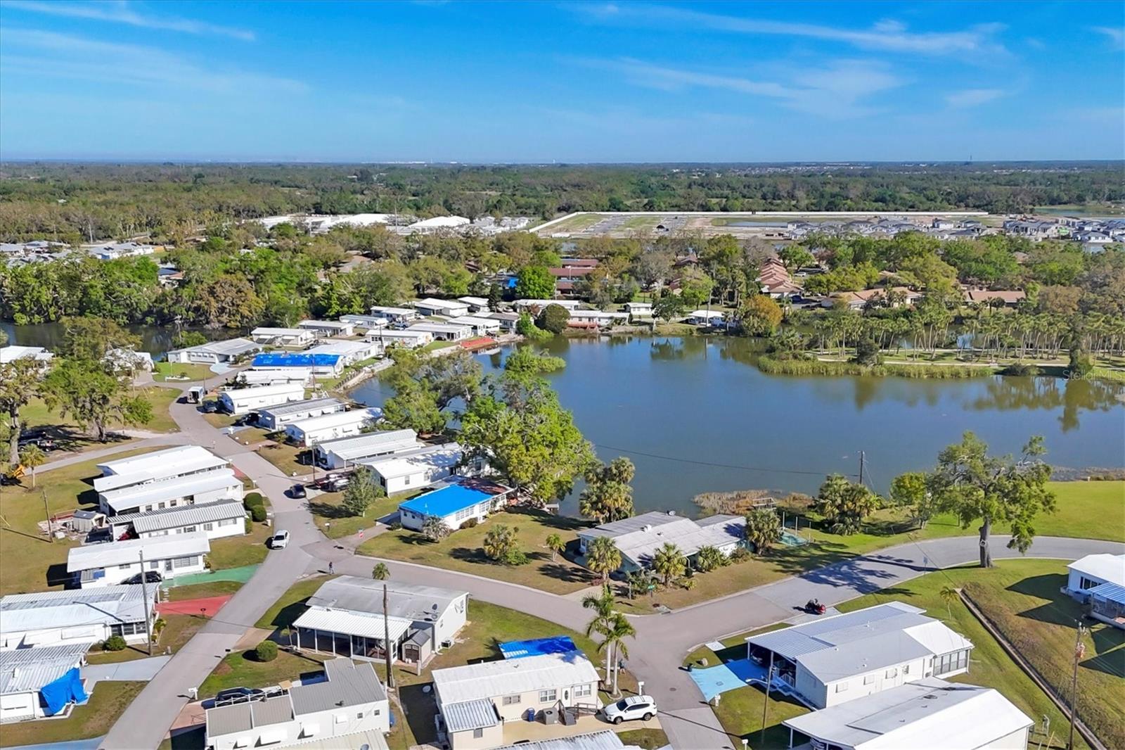 DE SOTO COMMUNITY UNIT ONE - Residential