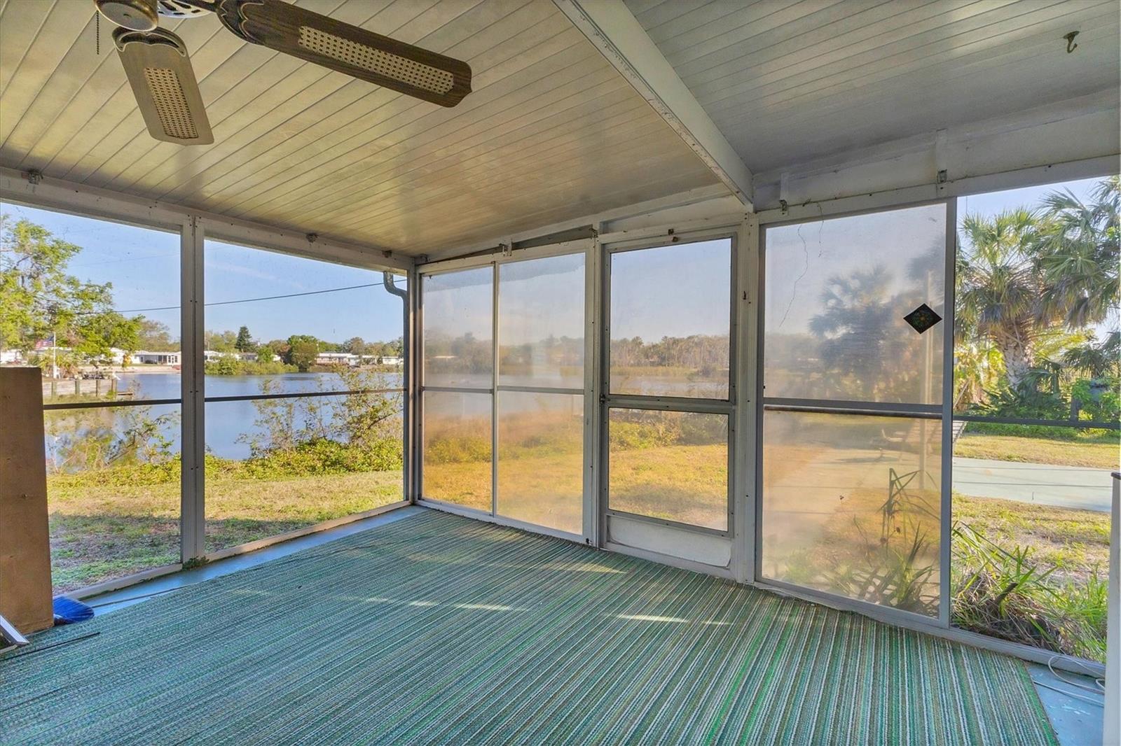 DE SOTO COMMUNITY UNIT ONE - Residential