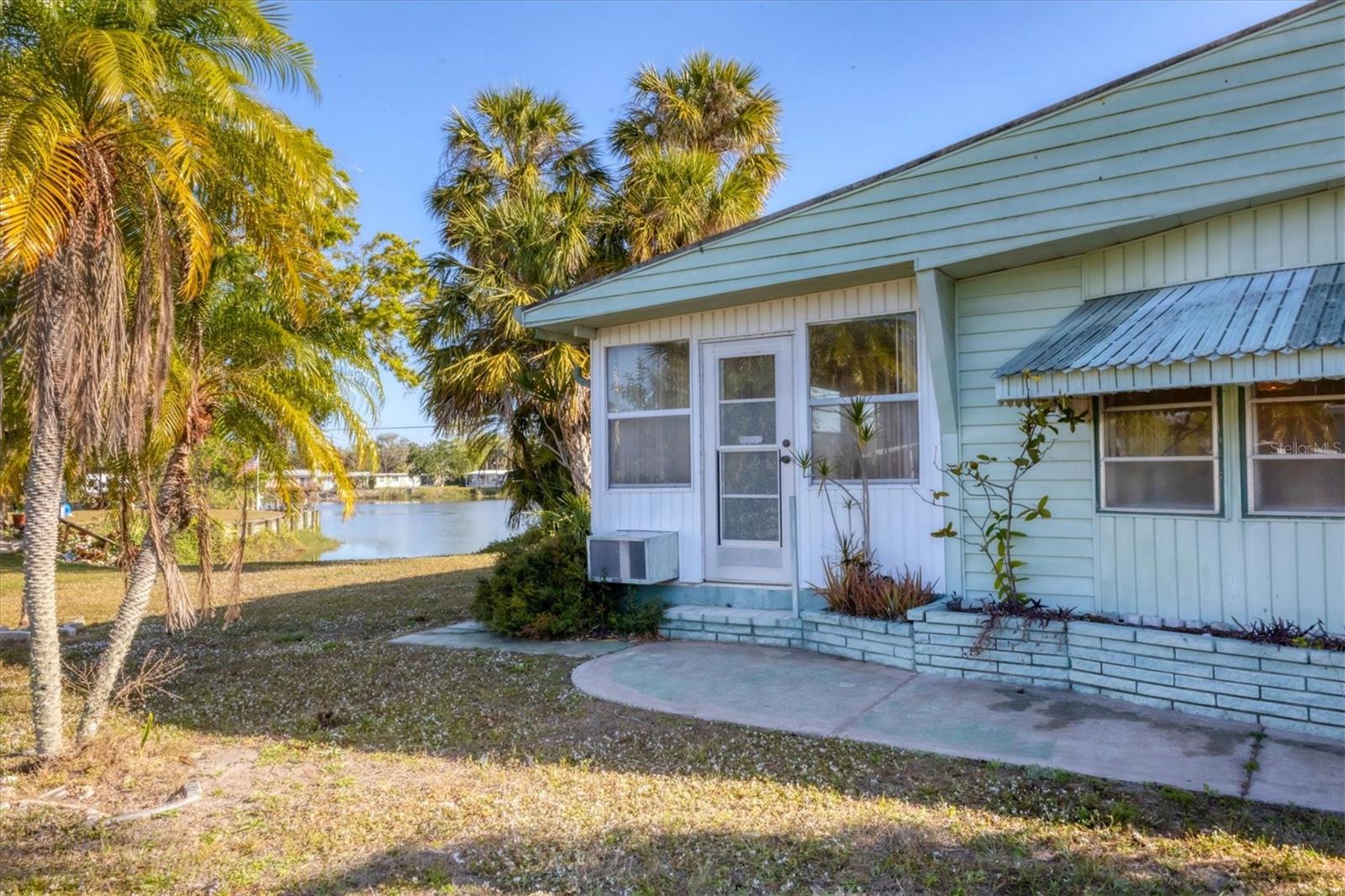 DE SOTO COMMUNITY UNIT ONE - Residential