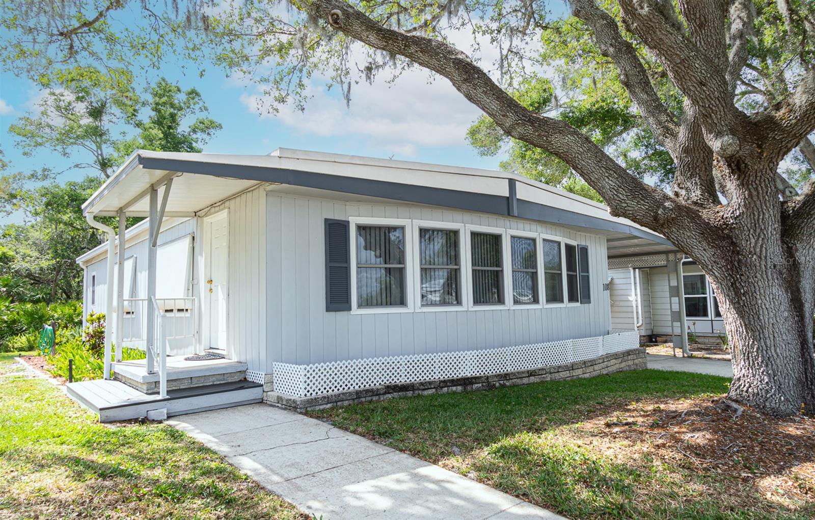 108 CEDAR ELM