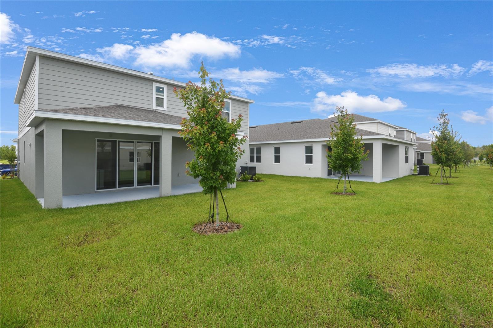 SEASONS AT MAGNOLIA POINTE - Residential