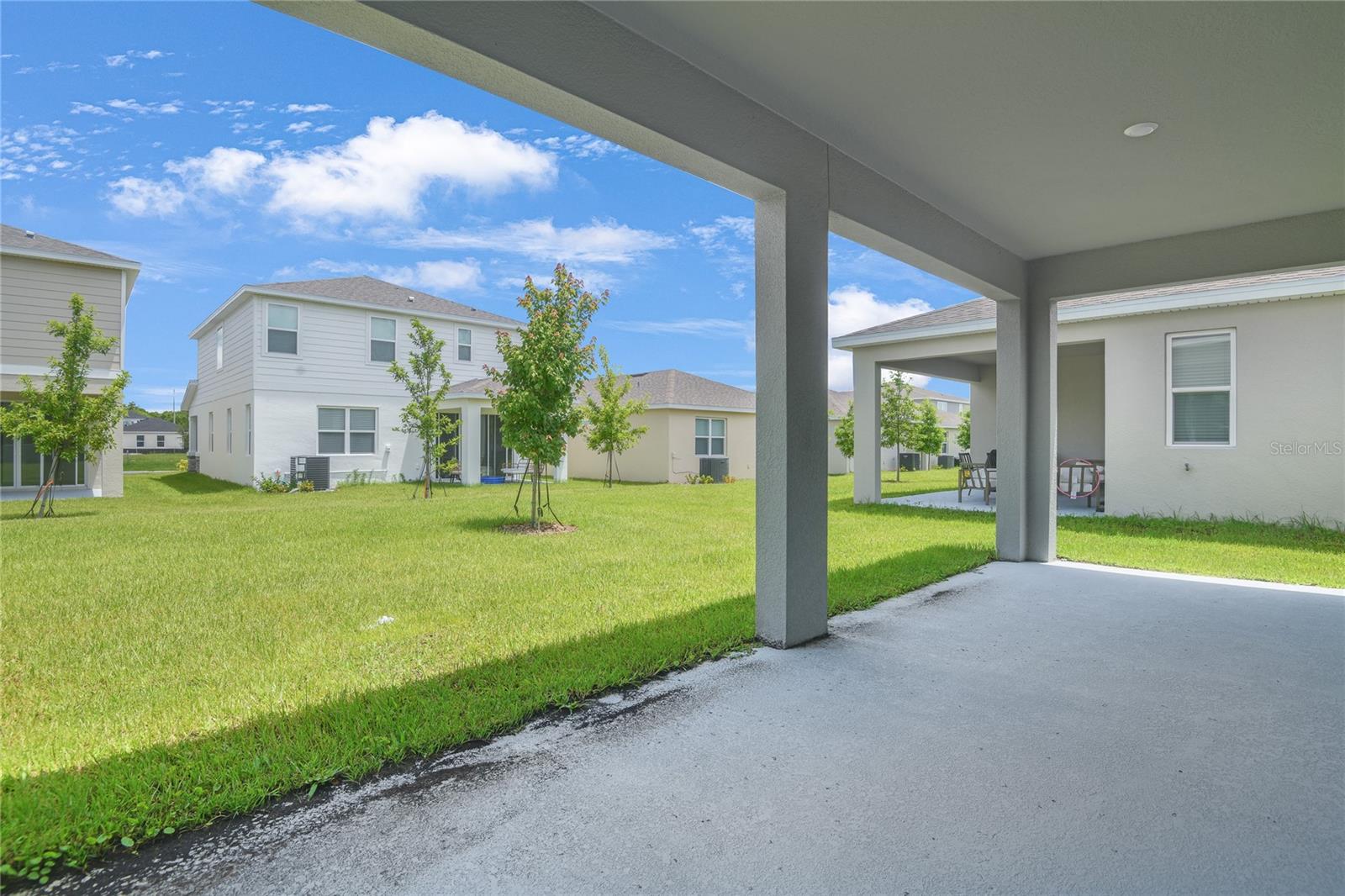 SEASONS AT MAGNOLIA POINTE - Residential