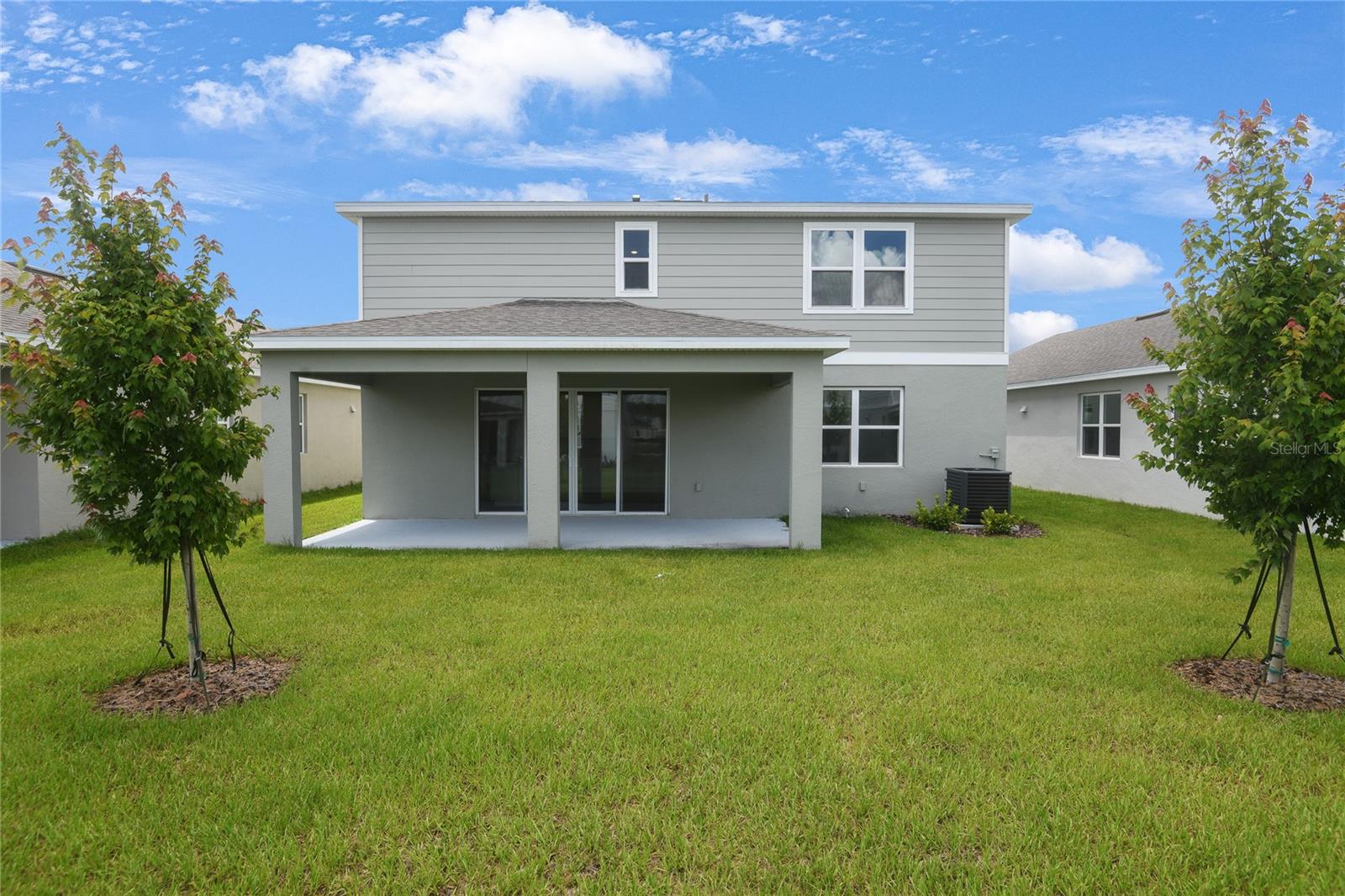SEASONS AT MAGNOLIA POINTE - Residential