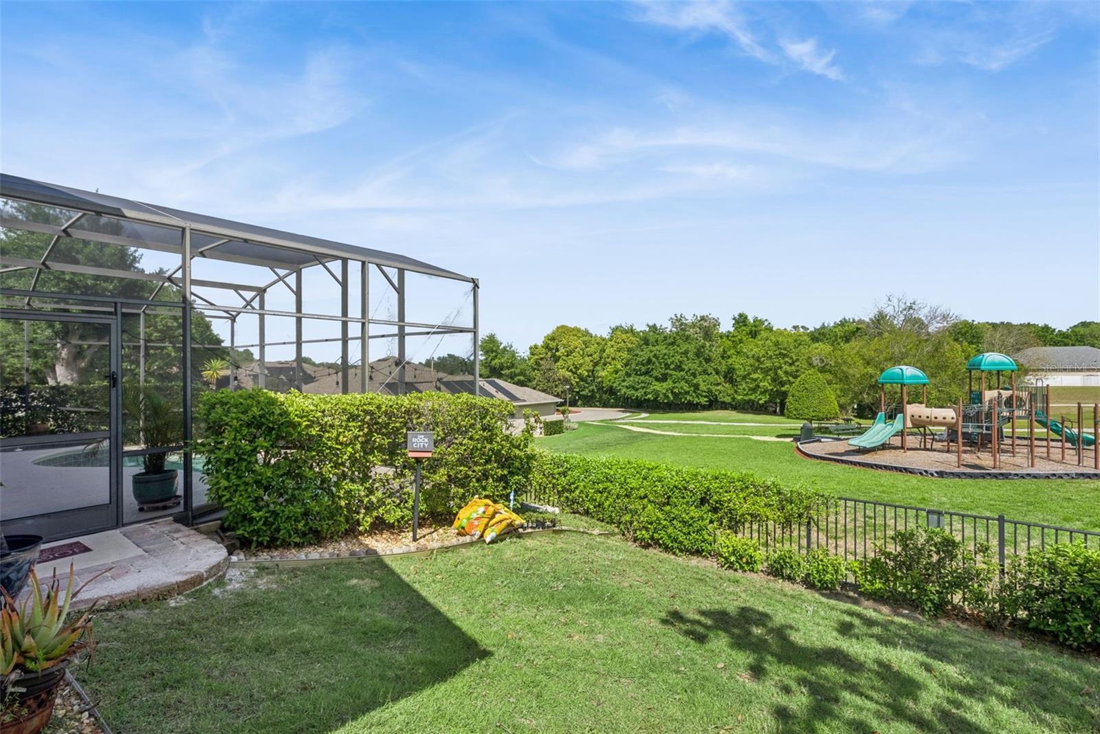 ALEXANDRIA PLACE I - Residential