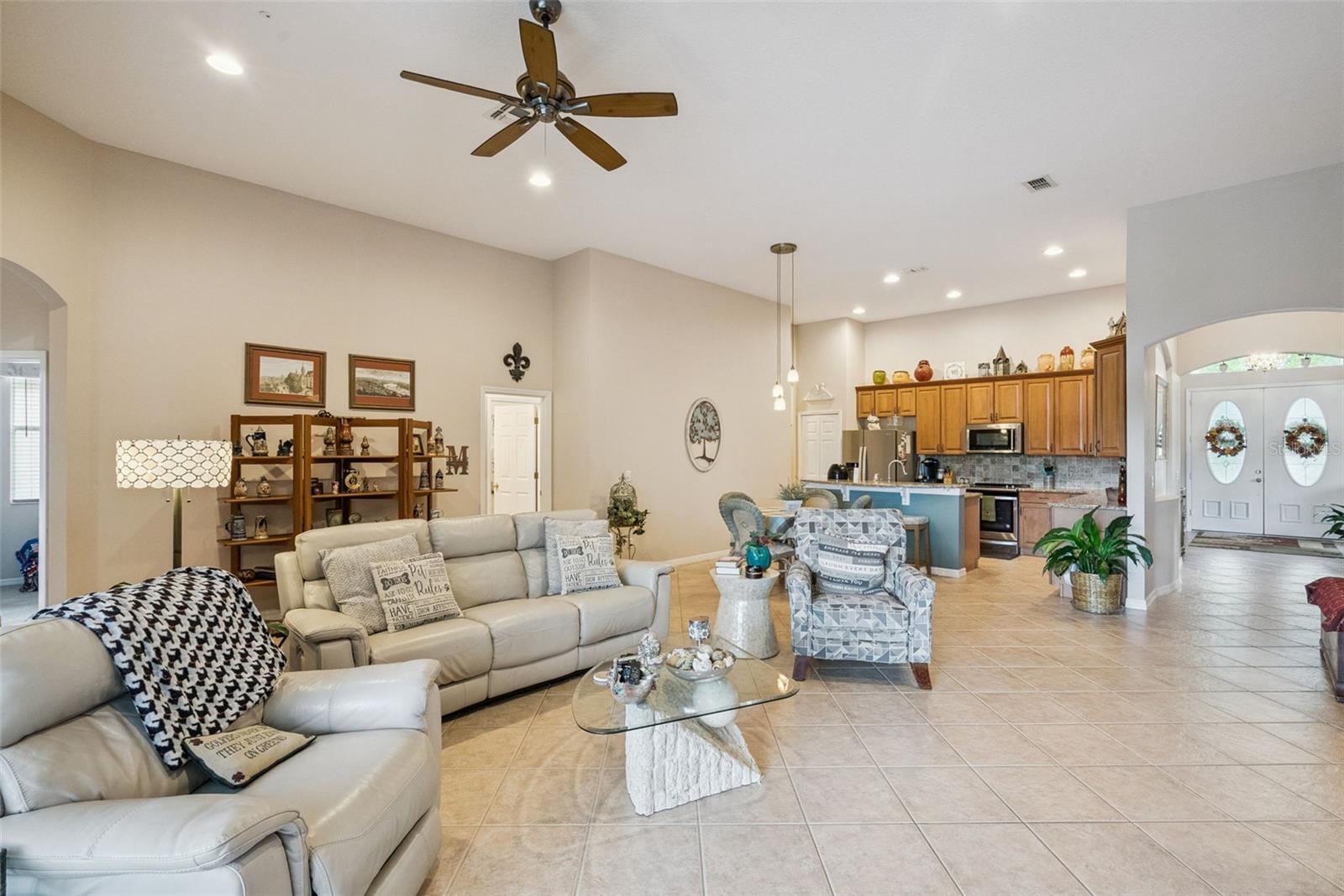 ALEXANDRIA PLACE I - Residential