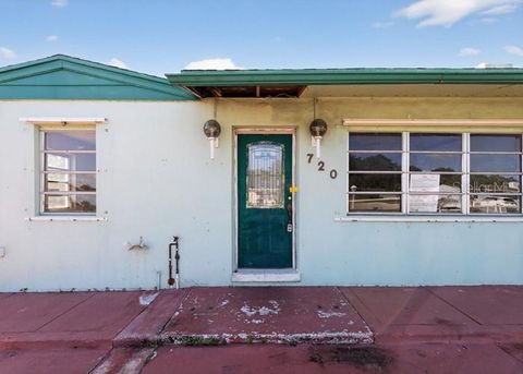 Photo of 720 Locust Street, West Palm Beach, FL 33405 (MLS # O6356711) Photo of 720 Locust Street, West Palm Beach, FL 33405 (MLS # O6356711)