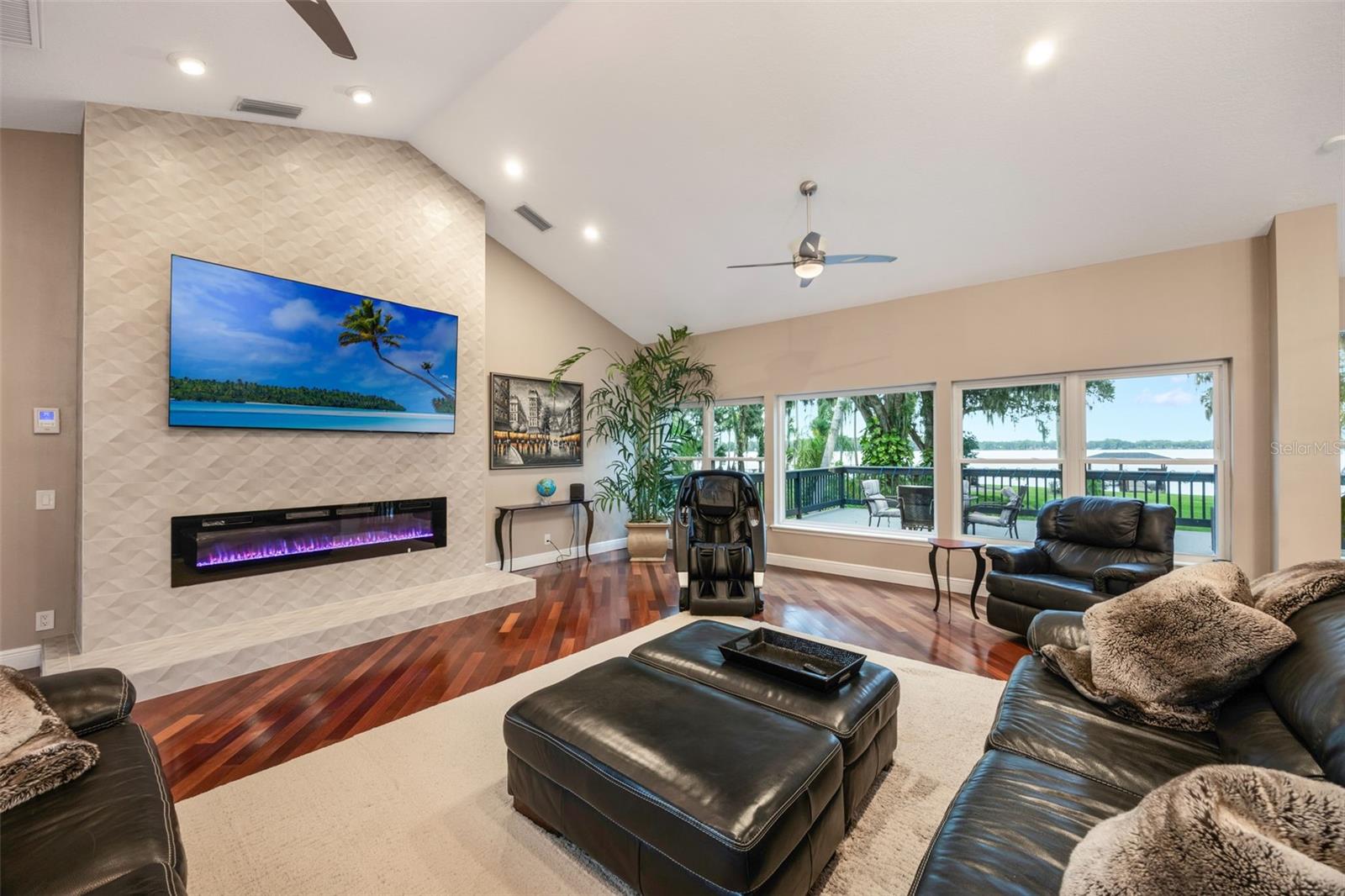 ACREAGE & UNREC - Residential