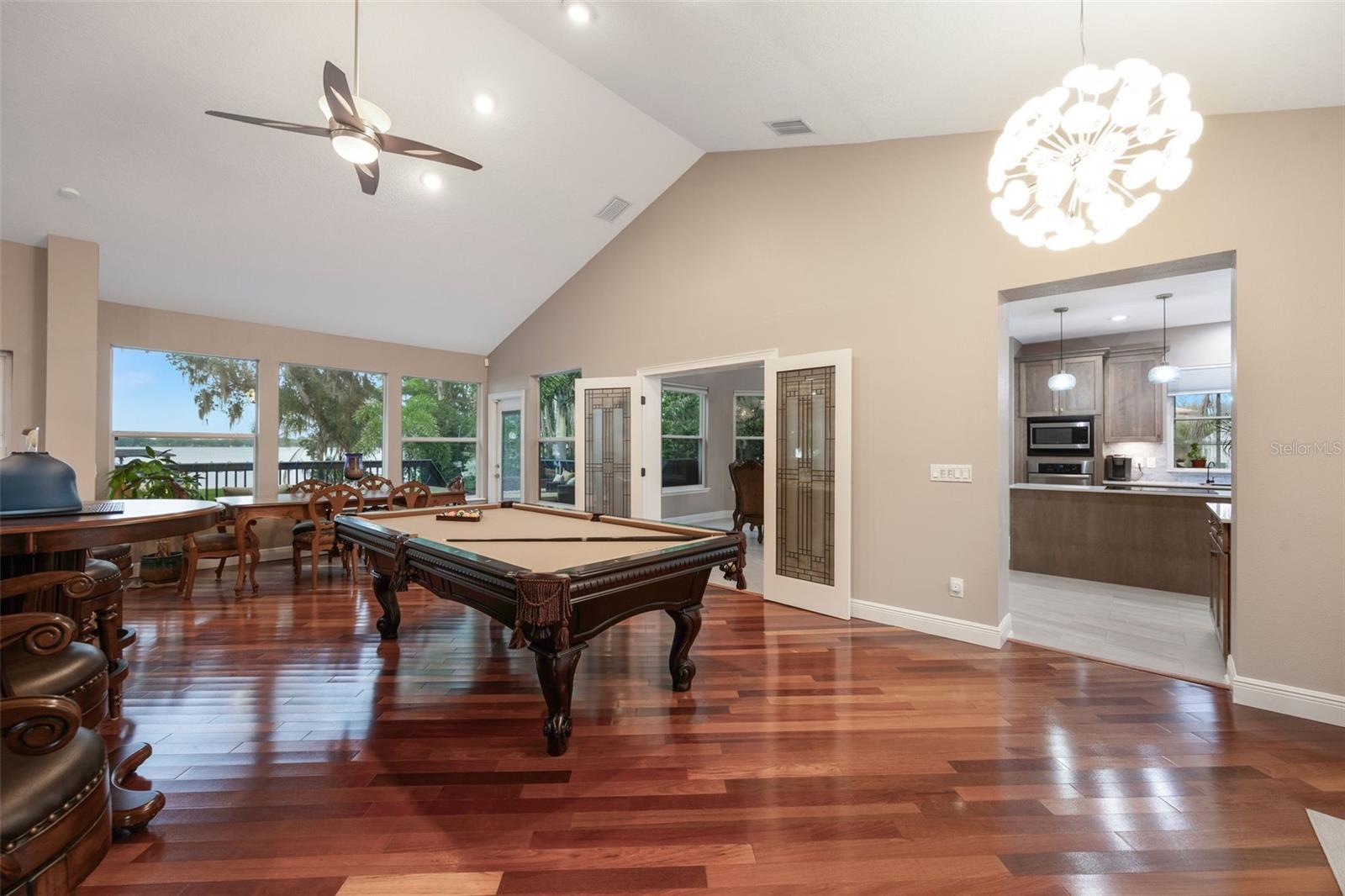 ACREAGE & UNREC - Residential