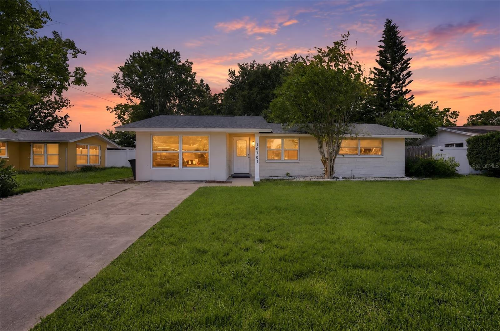 10701 OLEANDER DRIVE
