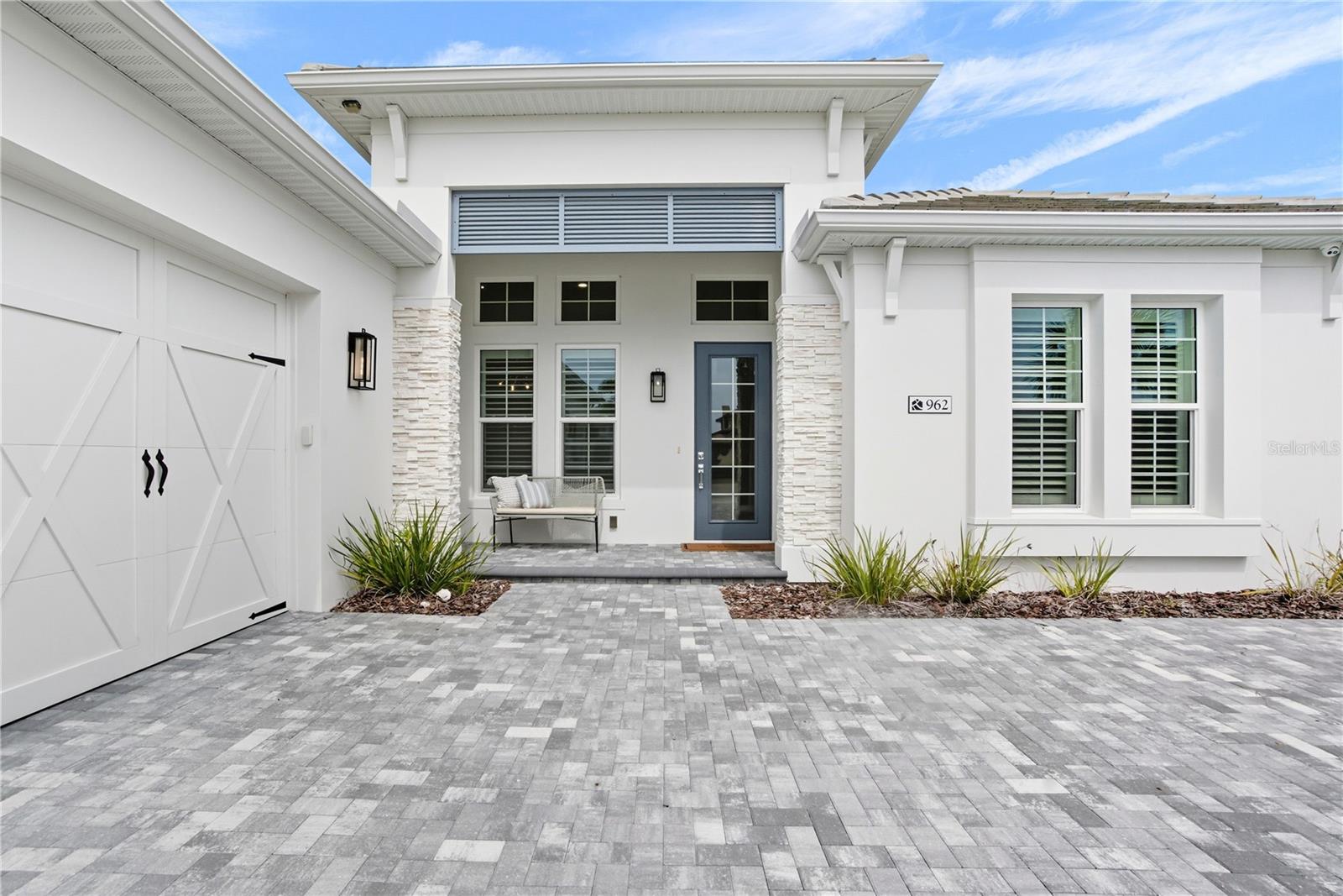 962 SEASCAPE PLACE