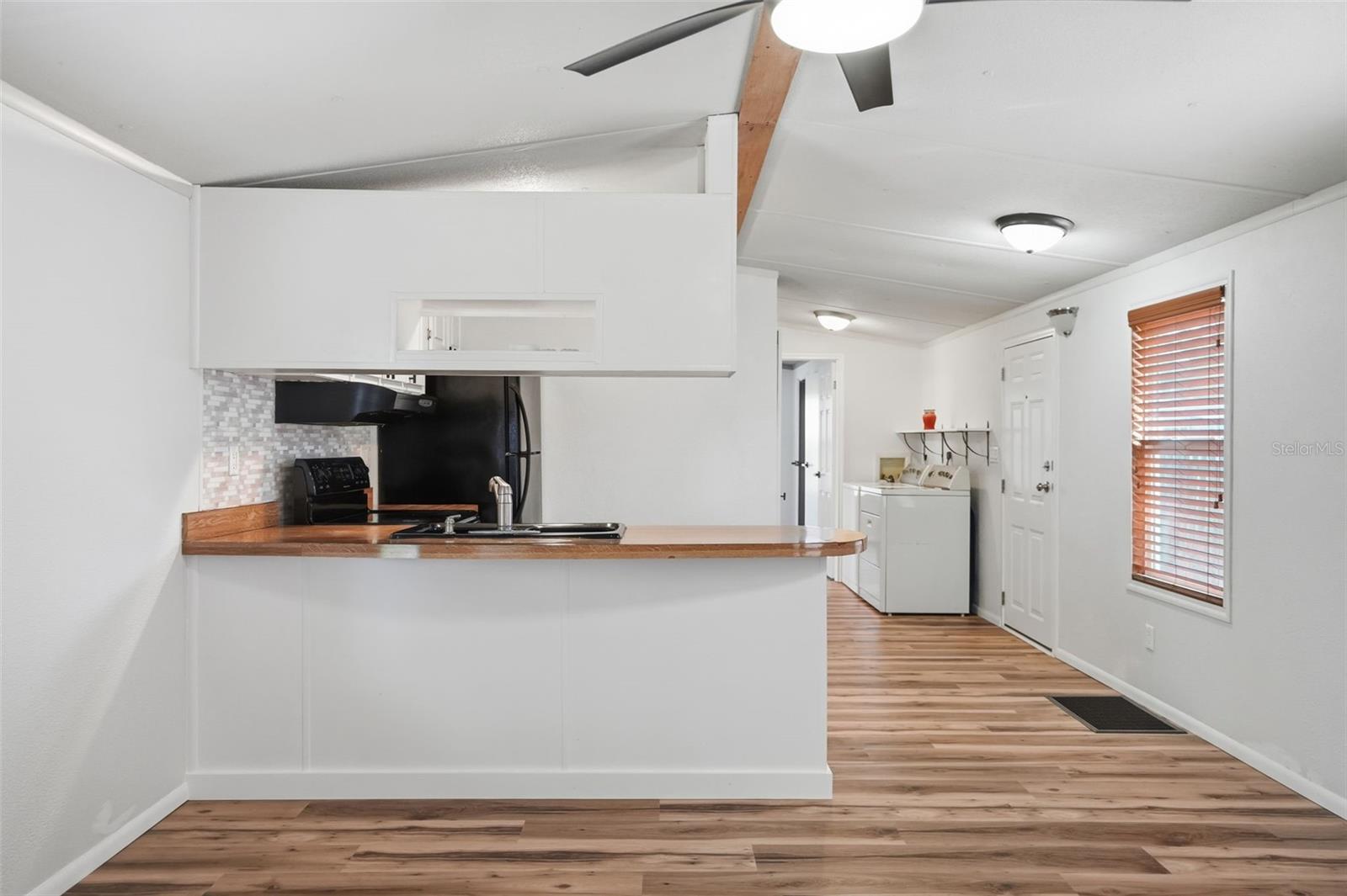 GARDEN GROVE - Residential