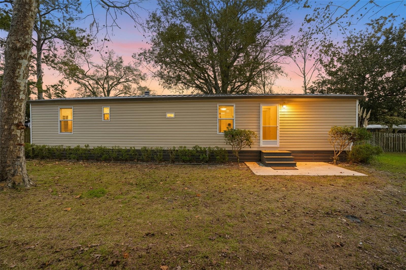 GARDEN GROVE - Residential