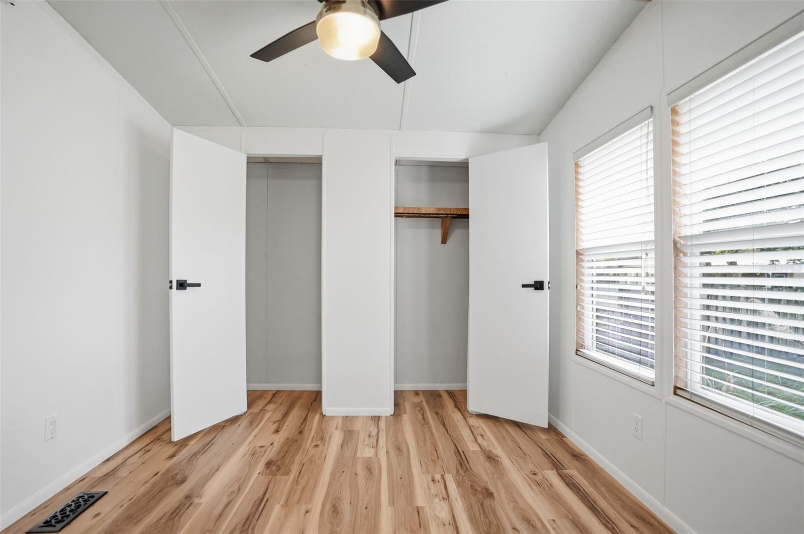 GARDEN GROVE - Residential