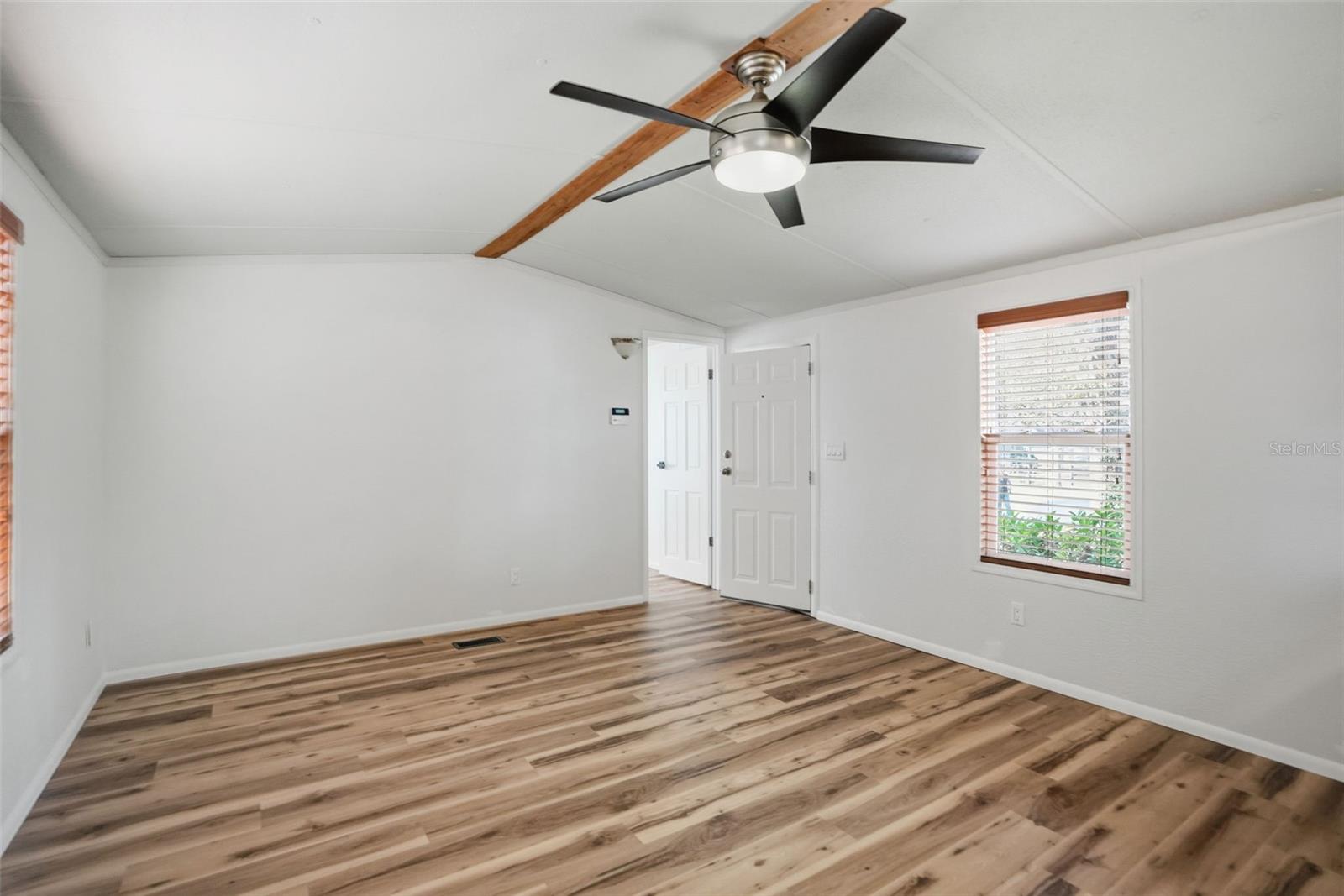 GARDEN GROVE - Residential