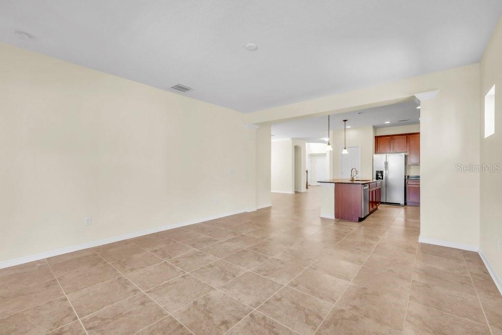 FISHHAWK RANCH TRACT 8 PARTIAL REPLAT - Residential