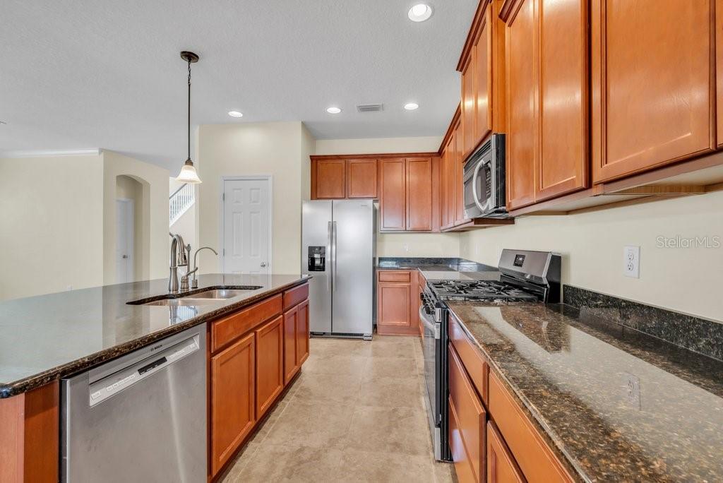 FISHHAWK RANCH TRACT 8 PARTIAL REPLAT - Residential