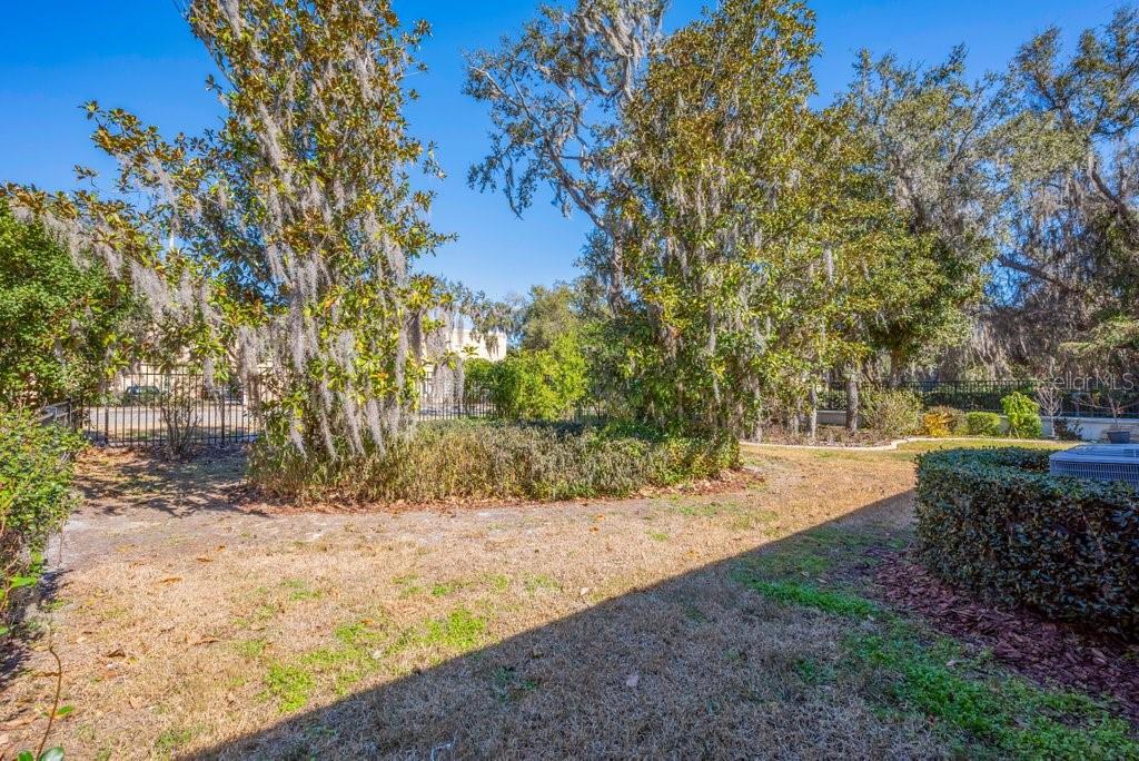 FISHHAWK RANCH TRACT 8 PARTIAL REPLAT - Residential