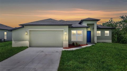Photo of 13647 Begonia Circle, Port Charlotte, FL 33981 (MLS # O6333421) Photo of 13647 Begonia Circle, Port Charlotte, FL 33981 (MLS # O6333421)