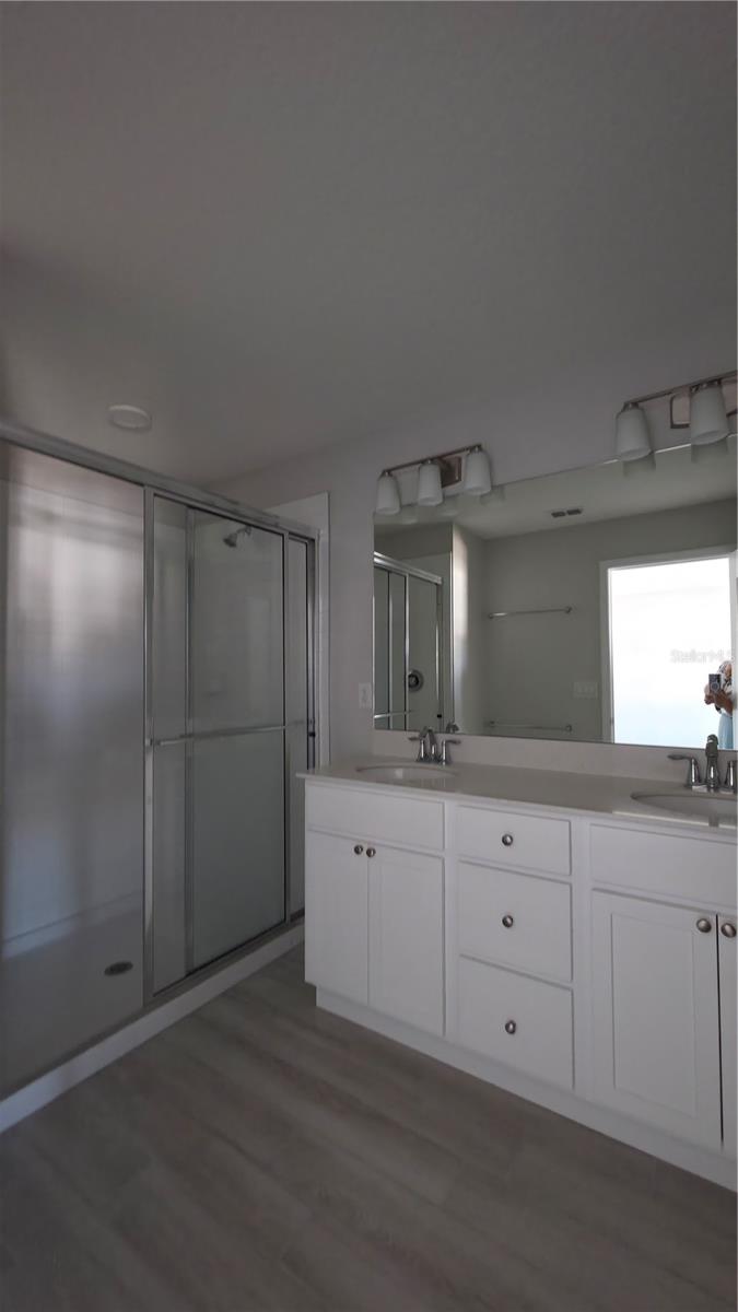 TOWNS AT NARCOOSSEE COMMONS - Residential Lease