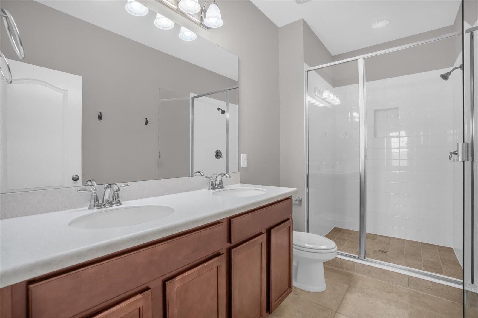 HAMLIN RESERVE - Residential Lease