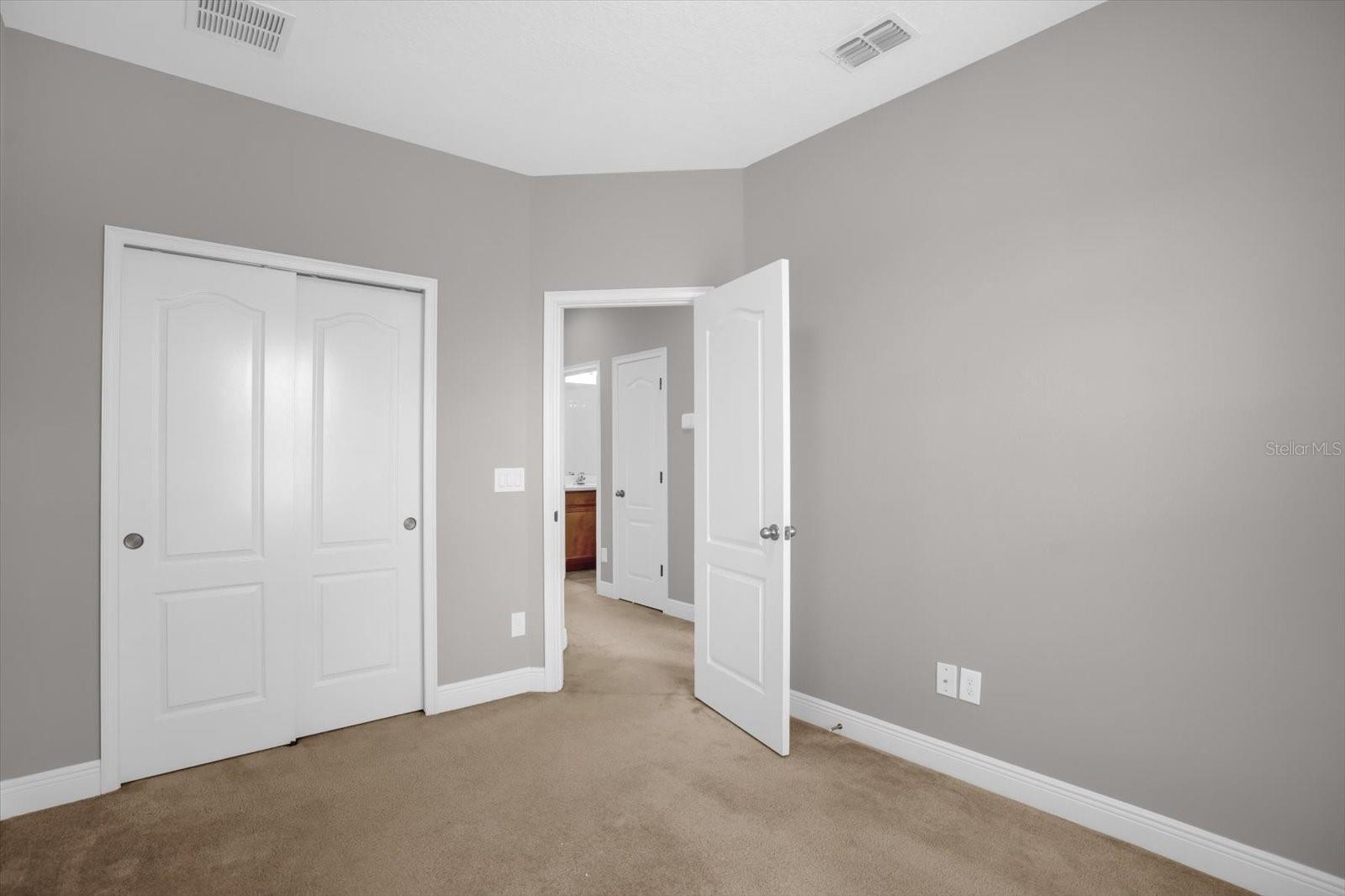 HAMLIN RESERVE - Residential Lease