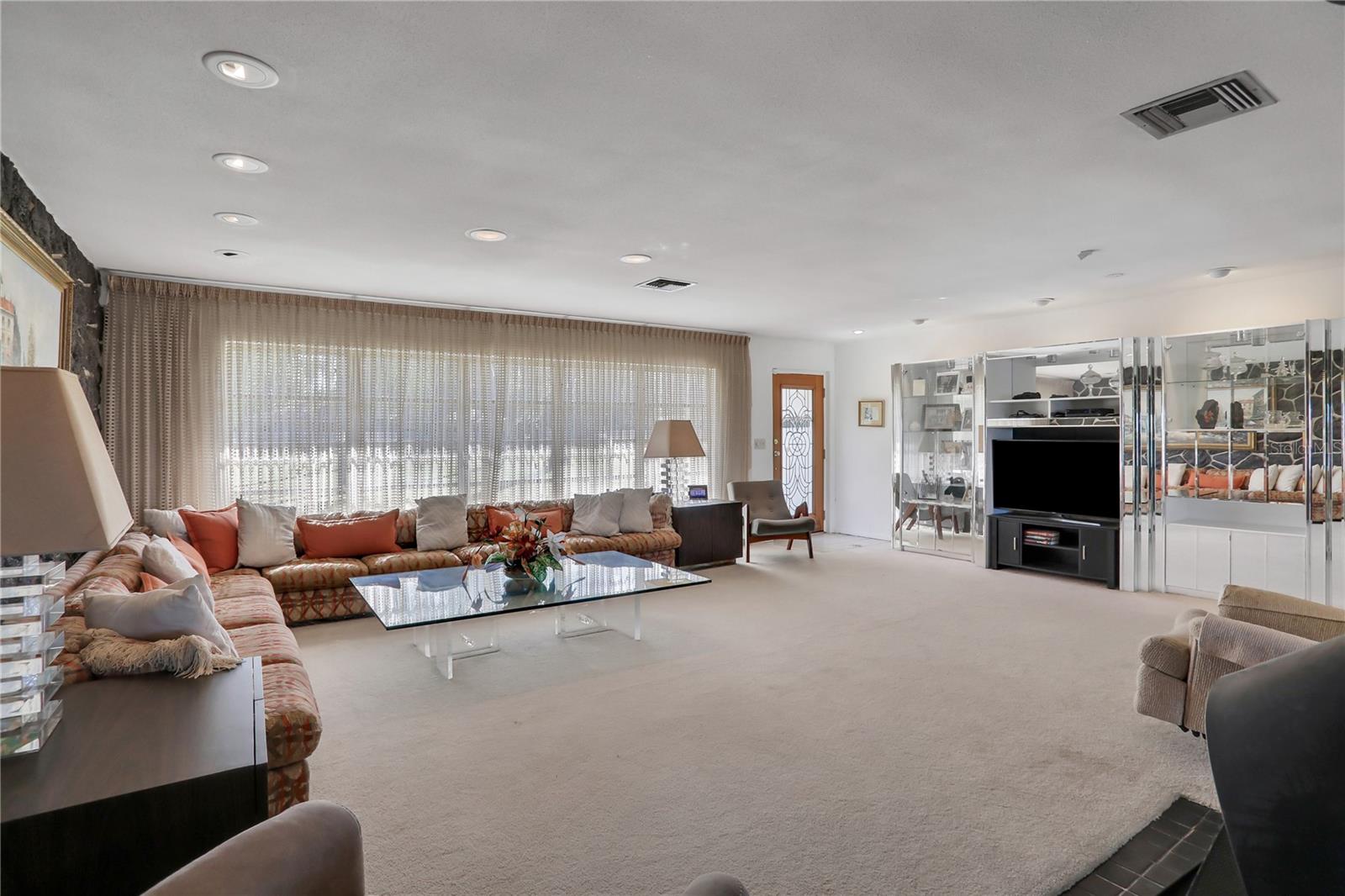 CYPRESS SHORES FIRST ADD - Residential