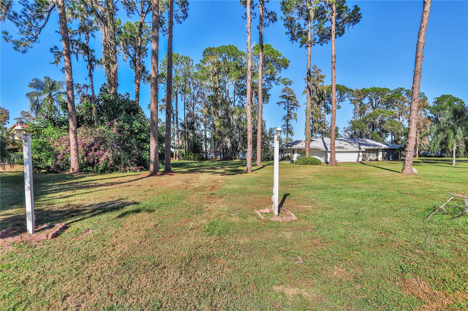 CYPRESS SHORES FIRST ADD - Residential